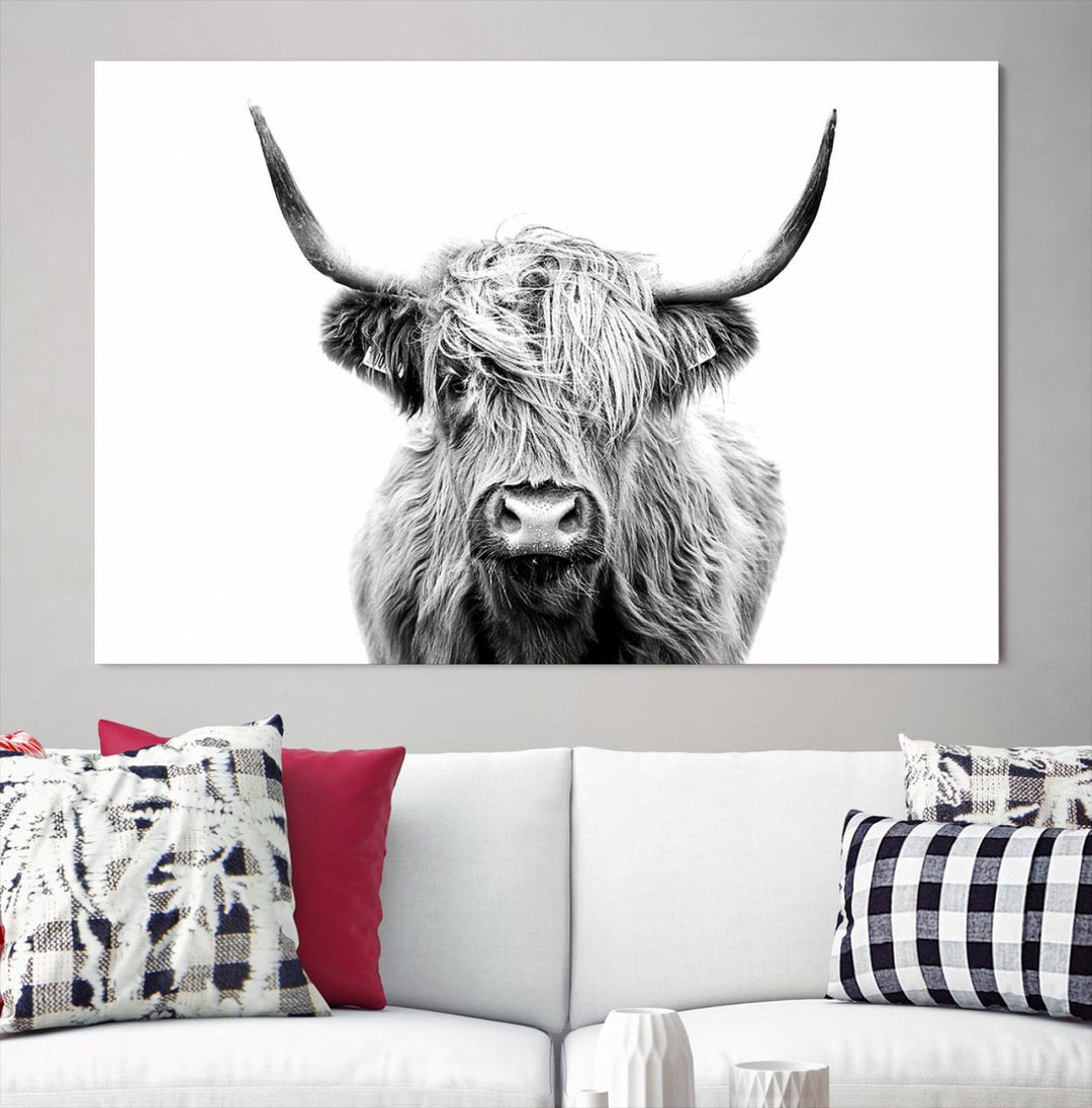 Lienzo de vaca de las Tierras Altas, arte de pared, decoración de granja, vaca, impresión en blanco y negro, decoración de pared rústica, pintura de animales, pared de vaca escocesa