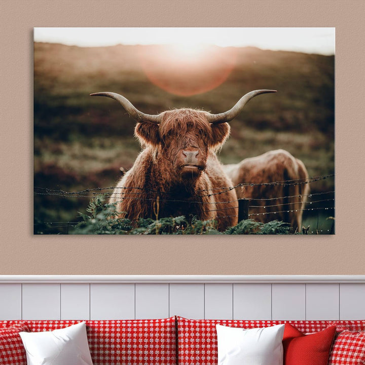 Lienzo de vaca de las tierras altas al amanecer, decoración del hogar, varios paneles, lienzo enmarcado listo para colgar, obras de arte para pared dividida, sala de estar, fotografía artística, decoración de pared