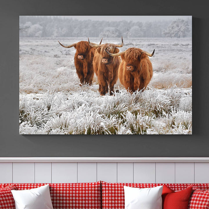 Vaches des Highlands dans la neige Art sur toile Highland Cattle Picture Art Farmhouse Art