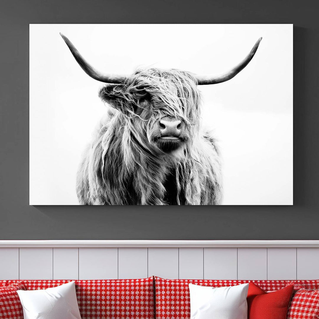 Lienzo de vaca de las Tierras Altas, arte de pared, decoración de granja, vaca, impresión en blanco y negro, decoración de pared rústica, pintura de animales, pared de vaca escocesa