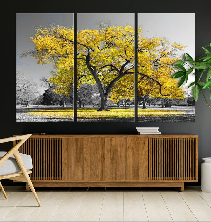 Toile murale avec grand arbre jaune, impression d'art, noir, blanc, jaune, peinture artistique