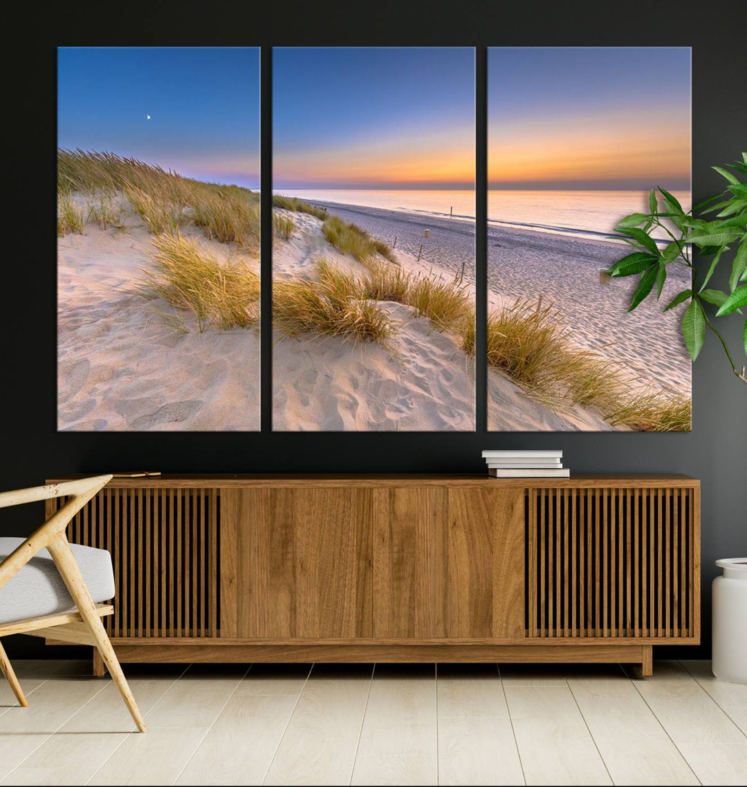 Sunrise On The Beach Wall Art Canvas Print