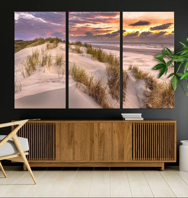 Sunrise On The Beach Wall Art Canvas Print