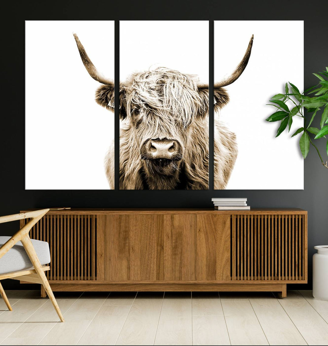 Lienzo de vaca de las Tierras Altas, arte de pared, decoración de granja, vaca, impresión en blanco y negro, decoración de pared rústica, pintura de animales, pared de vaca escocesa