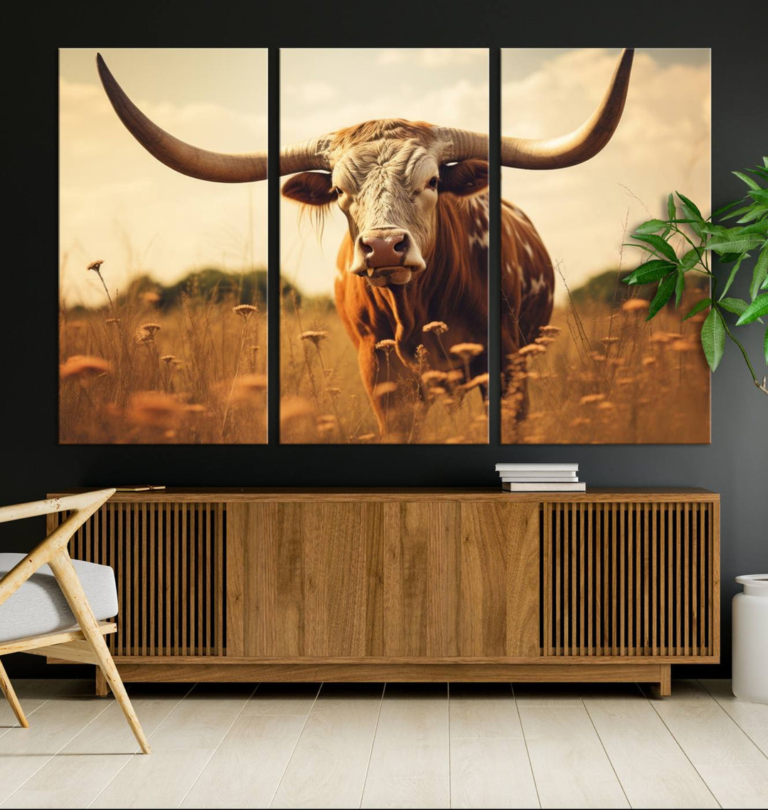 Cow Bighorn Wall Art Canvas Print, Longhorn Texas Cow Animal Canvas Print