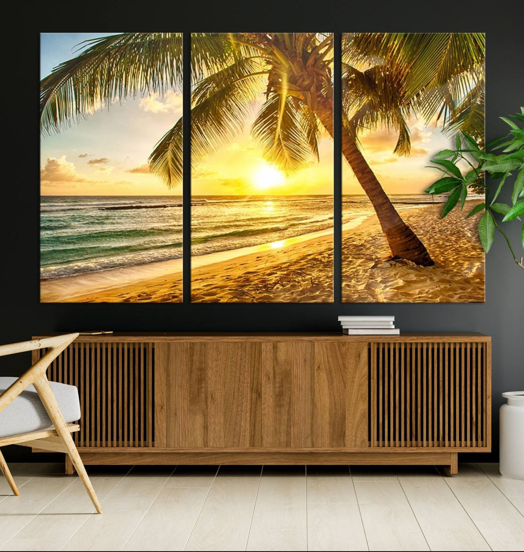 Impresión en lienzo de arte de pared grande Palmera en la playa al atardecer brillante