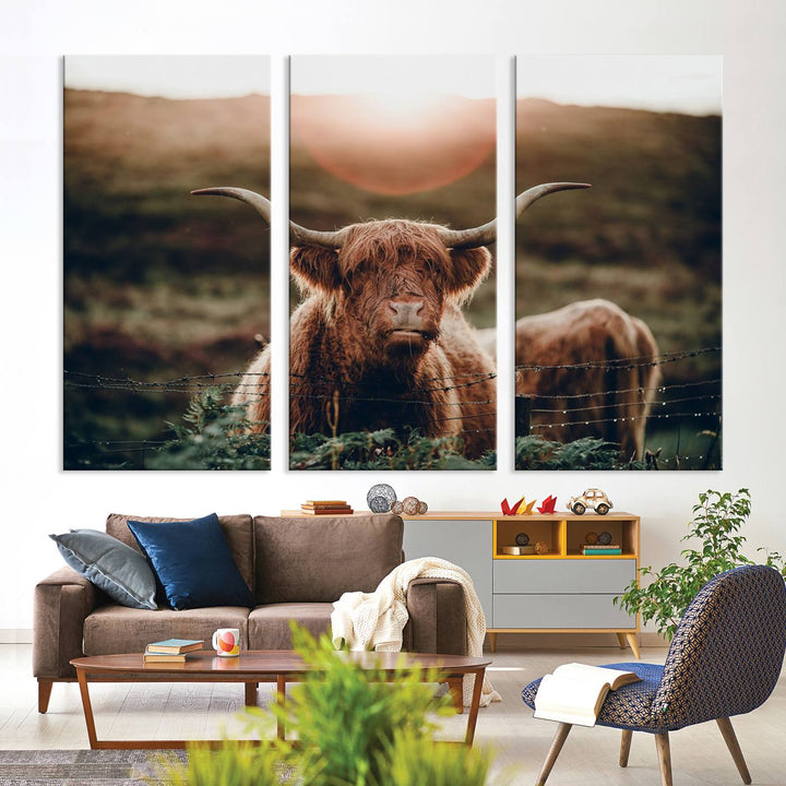 Lienzo de vaca de las tierras altas al amanecer, decoración del hogar, varios paneles, lienzo enmarcado listo para colgar, obras de arte para pared dividida, sala de estar, fotografía artística, decoración de pared