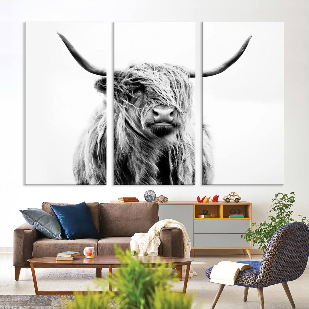 Lienzo de vaca de las Tierras Altas, arte de pared, decoración de granja, vaca, impresión en blanco y negro, decoración de pared rústica, pintura de animales, pared de vaca escocesa