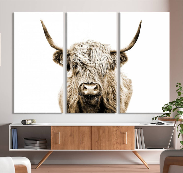 Lienzo de vaca de las Tierras Altas, arte de pared, decoración de granja, vaca, impresión en blanco y negro, decoración de pared rústica, pintura de animales, pared de vaca escocesa