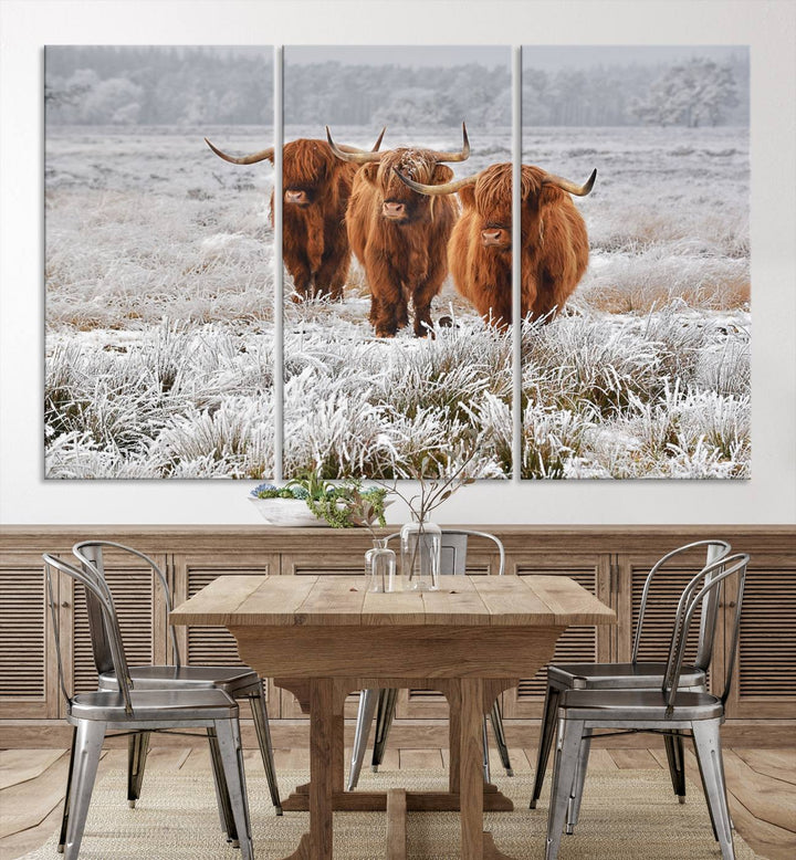 Vaches des Highlands dans la neige Art sur toile Highland Cattle Picture Art Farmhouse Art