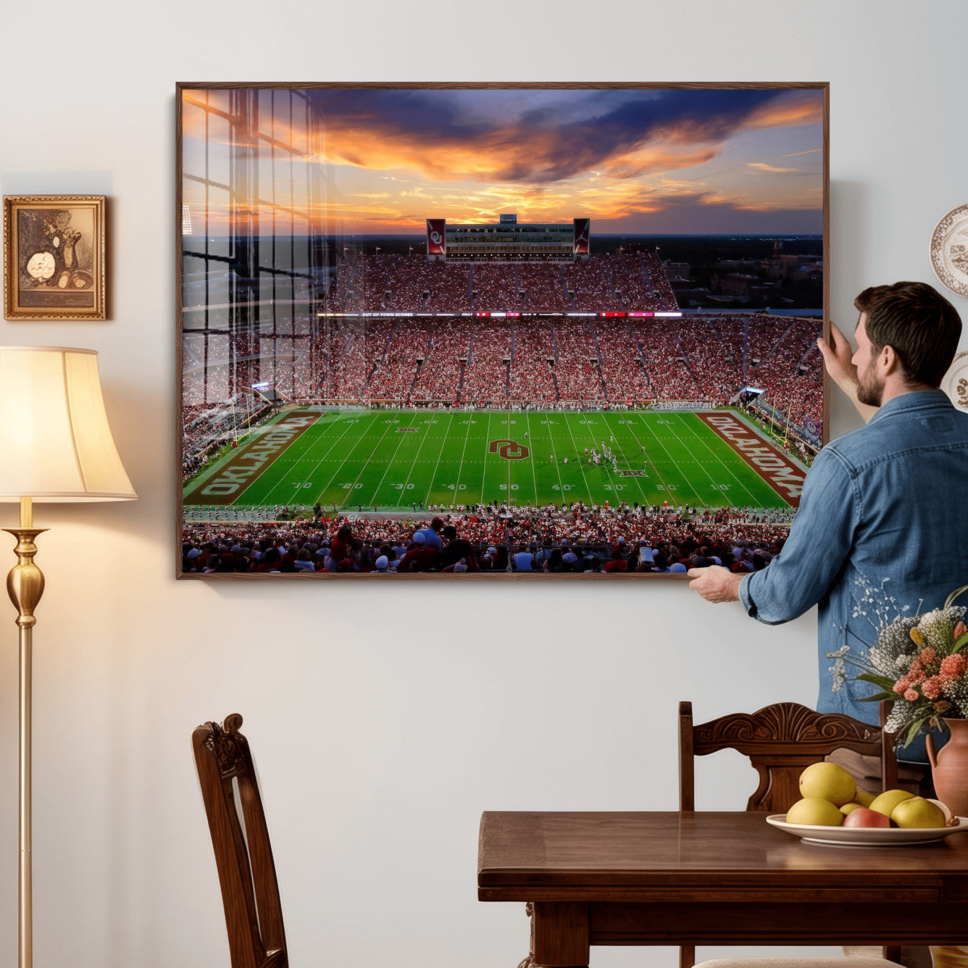 51457497-MGV-CV-36X24 - Oklahoma Sooners Stadium Wall Art Canvas Print, College Football Sunset Game Scene, OU Football Field Panorama Wall Decor