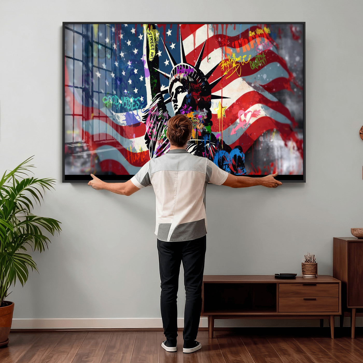 32151941-MGV-CV-36X24 - USA Statue of Liberty Graffiti Street Art Wall Art Canvas Print, American Flag Urban Pop Art Canvas Print, Modern Patriotic Street Art Contemporary Art Printing