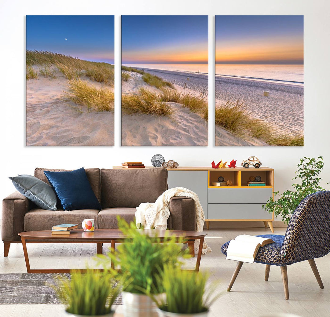 Sunrise On The Beach Wall Art Canvas Print