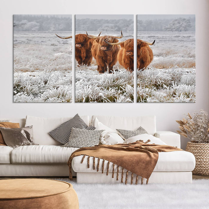 Vaches des Highlands dans la neige Art sur toile Highland Cattle Picture Art Farmhouse Art