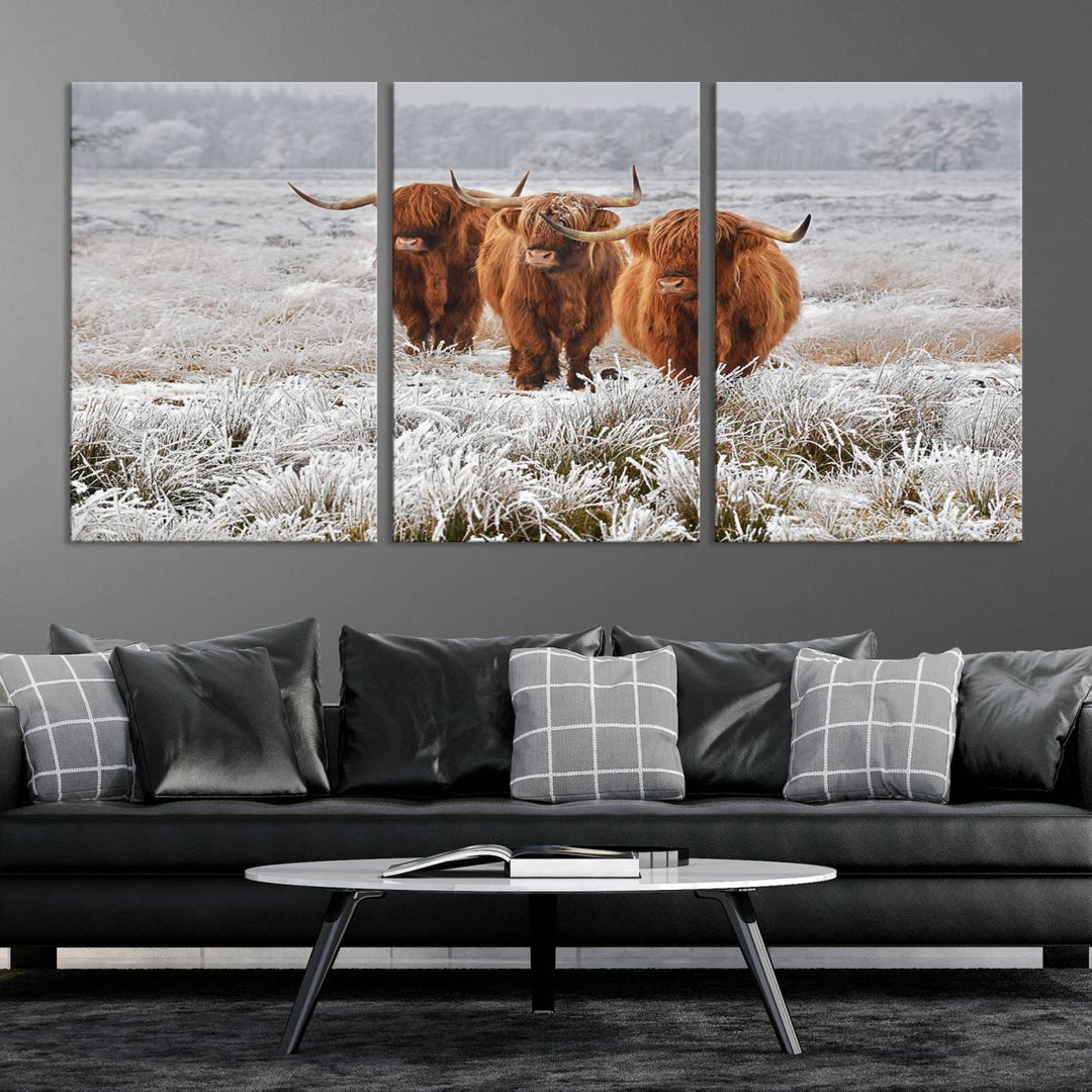 Vaches des Highlands dans la neige Art sur toile Highland Cattle Picture Art Farmhouse Art