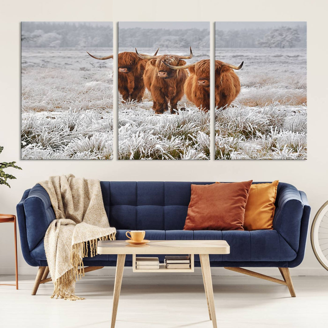 Vaches des Highlands dans la neige Art sur toile Highland Cattle Picture Art Farmhouse Art