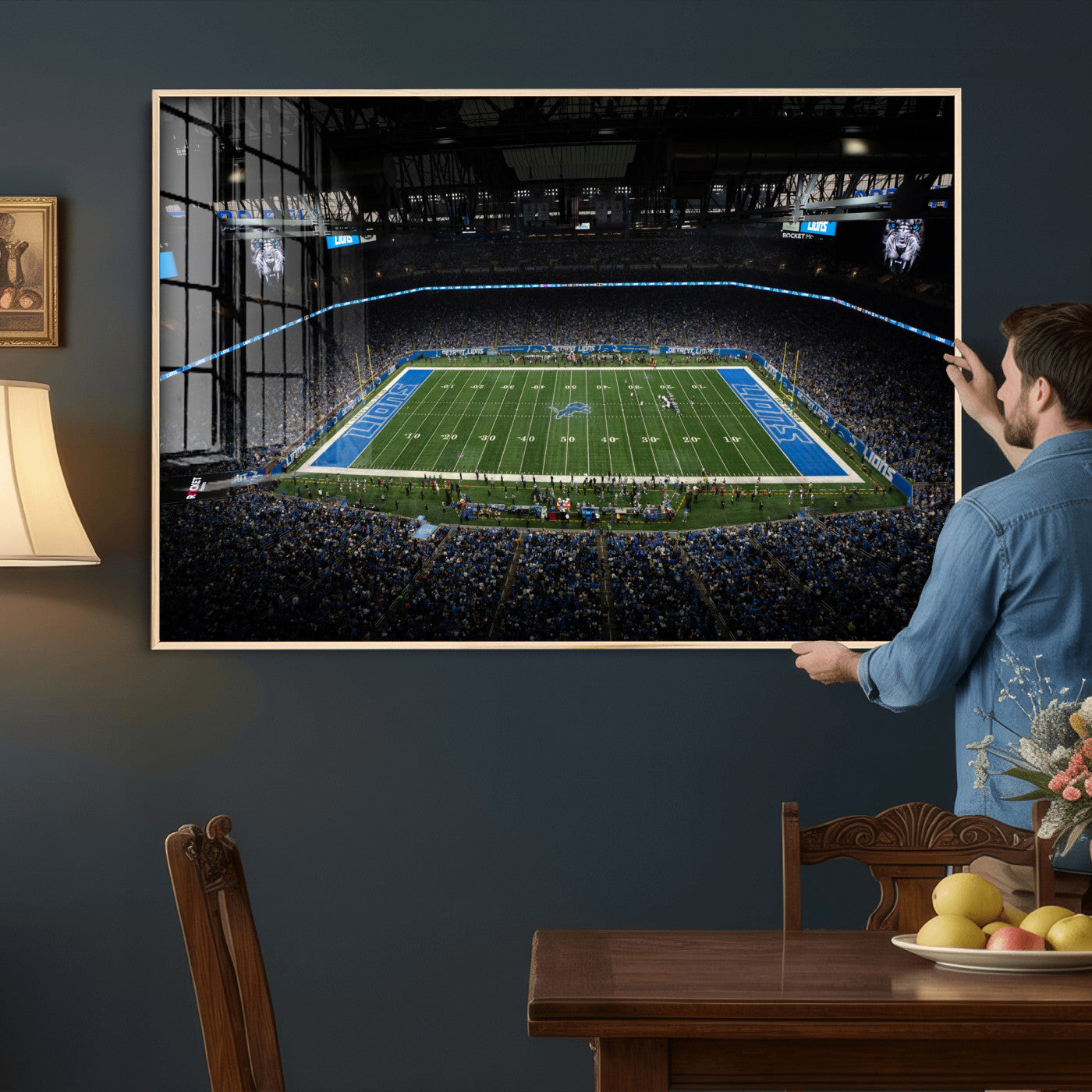 16709602-MGV-CV-36X24 - Detroit Lions Stadium Wall Art Canvas Print, Football Field Panorama Artwork, NFL Game Night Stadium Decor