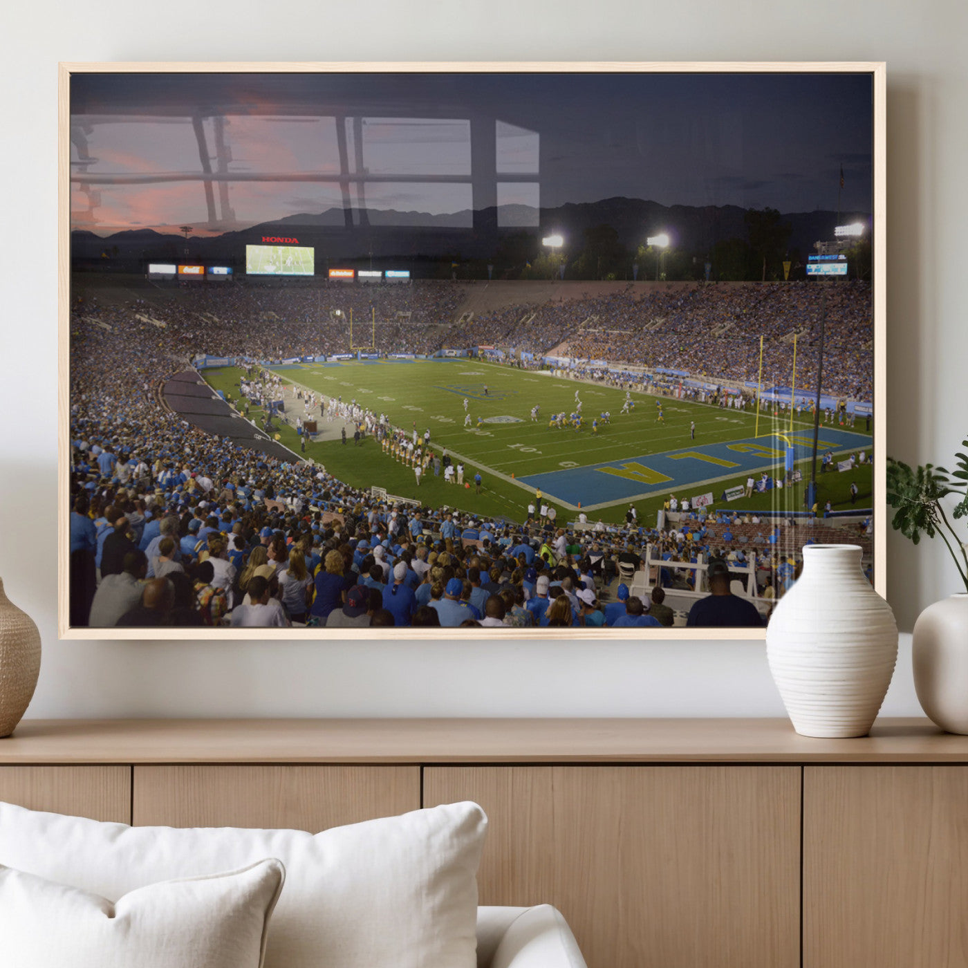 MGV-FP-60X30-3P - UCLA Bruins Football Team Print - Pasadena Rose Bowl Stadium Wall Art Canvas Print