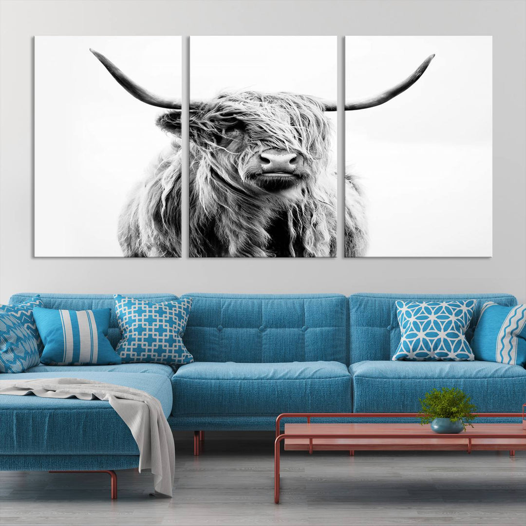 Lienzo de vaca de las Tierras Altas, arte de pared, decoración de granja, vaca, impresión en blanco y negro, decoración de pared rústica, pintura de animales, pared de vaca escocesa