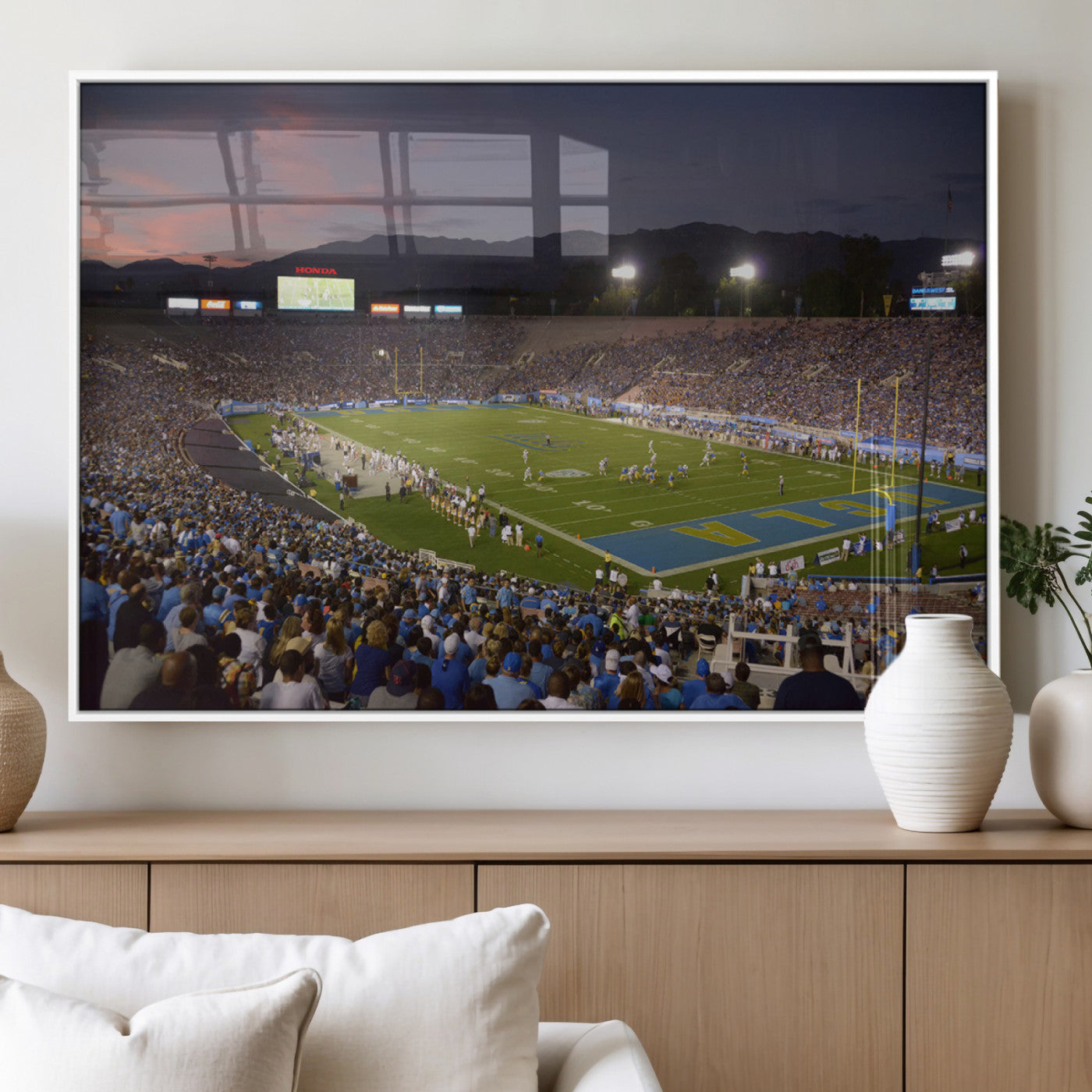 MGV-FP-60X30-3P - UCLA Bruins Football Team Print - Pasadena Rose Bowl Stadium Wall Art Canvas Print