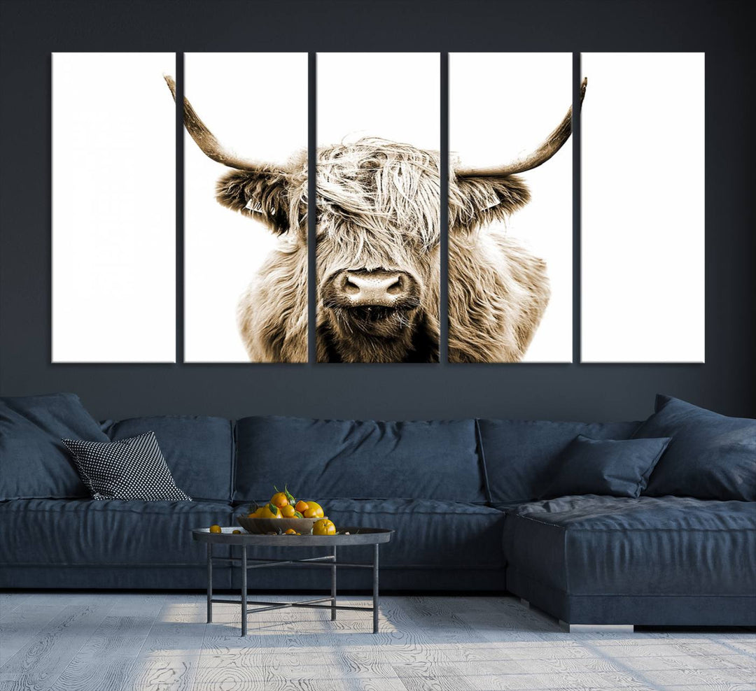 Lienzo de vaca de las Tierras Altas, arte de pared, decoración de granja, vaca, impresión en blanco y negro, decoración de pared rústica, pintura de animales, pared de vaca escocesa