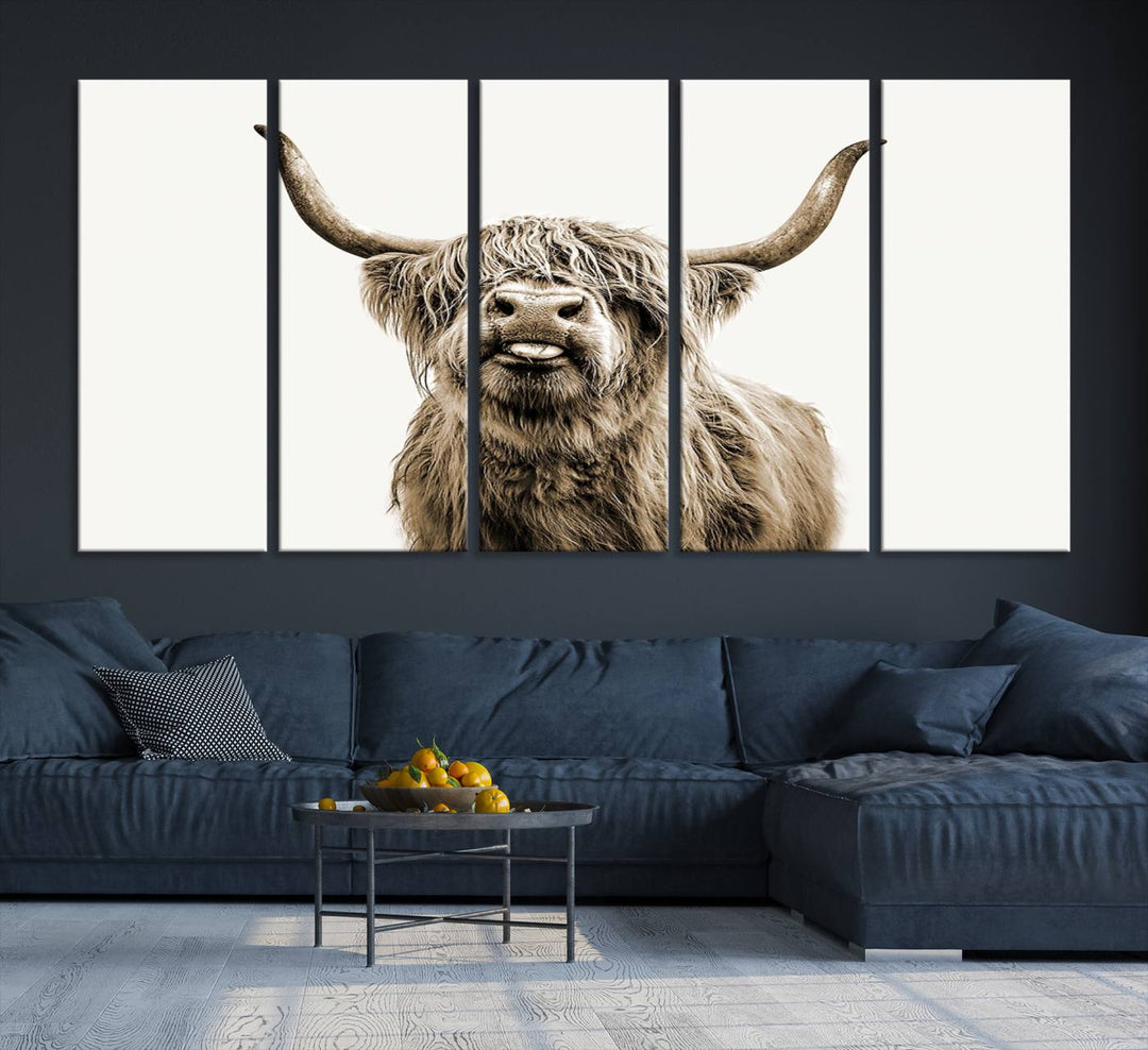 Lienzo de vaca de las Tierras Altas, arte de pared, decoración de granja, vaca, impresión en blanco y negro, decoración de pared rústica, pintura de animales, pared de vaca escocesa