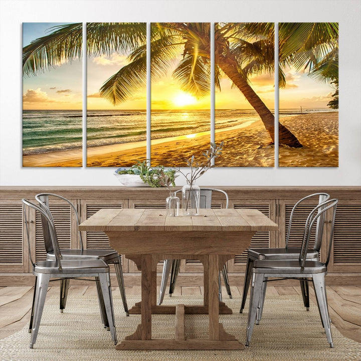 Tableau imprimé sur toile avec palmiers sur la plage au coucher du soleil