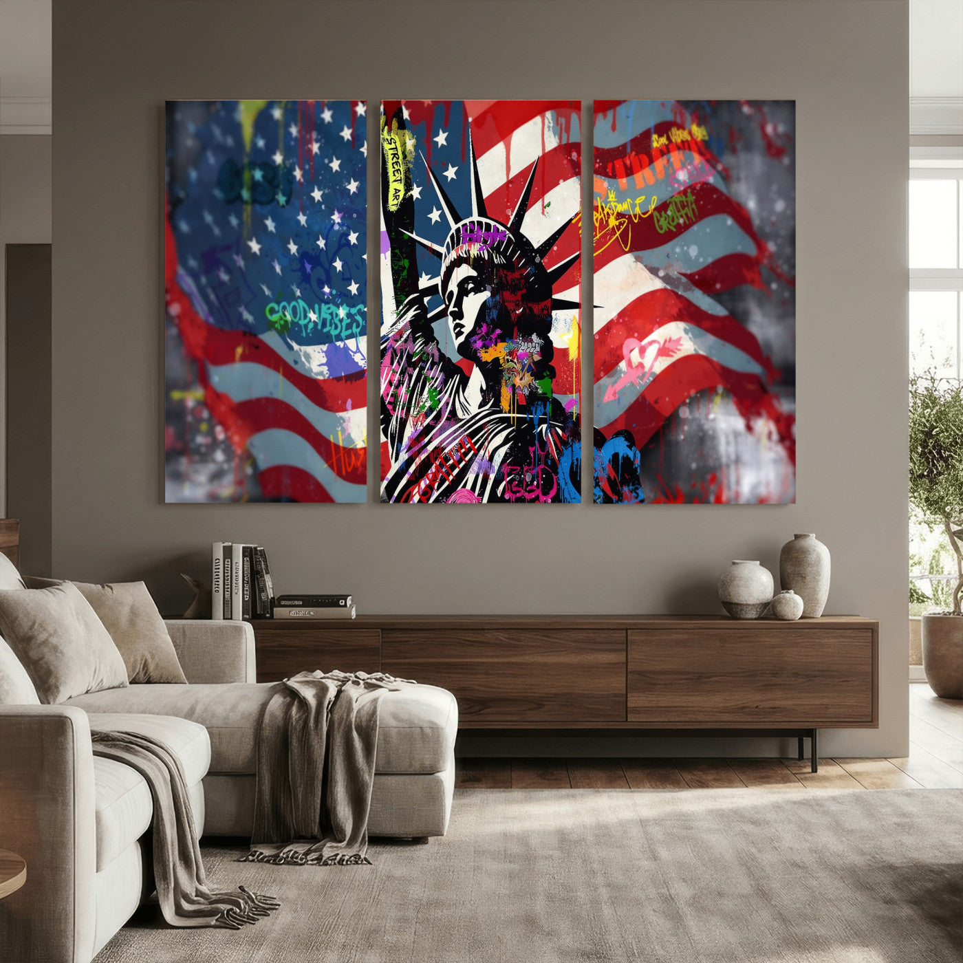 32151941-MGV-CV-36X24 - USA Statue of Liberty Graffiti Street Art Wall Art Canvas Print, American Flag Urban Pop Art Canvas Print, Modern Patriotic Street Art Contemporary Art Printing
