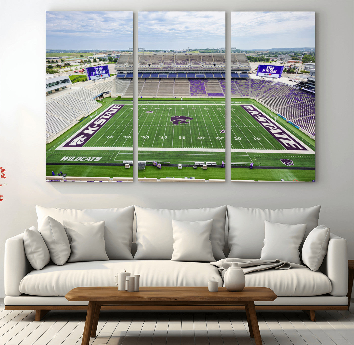 29452-MGV-CV-36X24-KState Wildcats Football Team Print - Manhattan Bill Snyder Family Football Stadium Wall Art Canvas