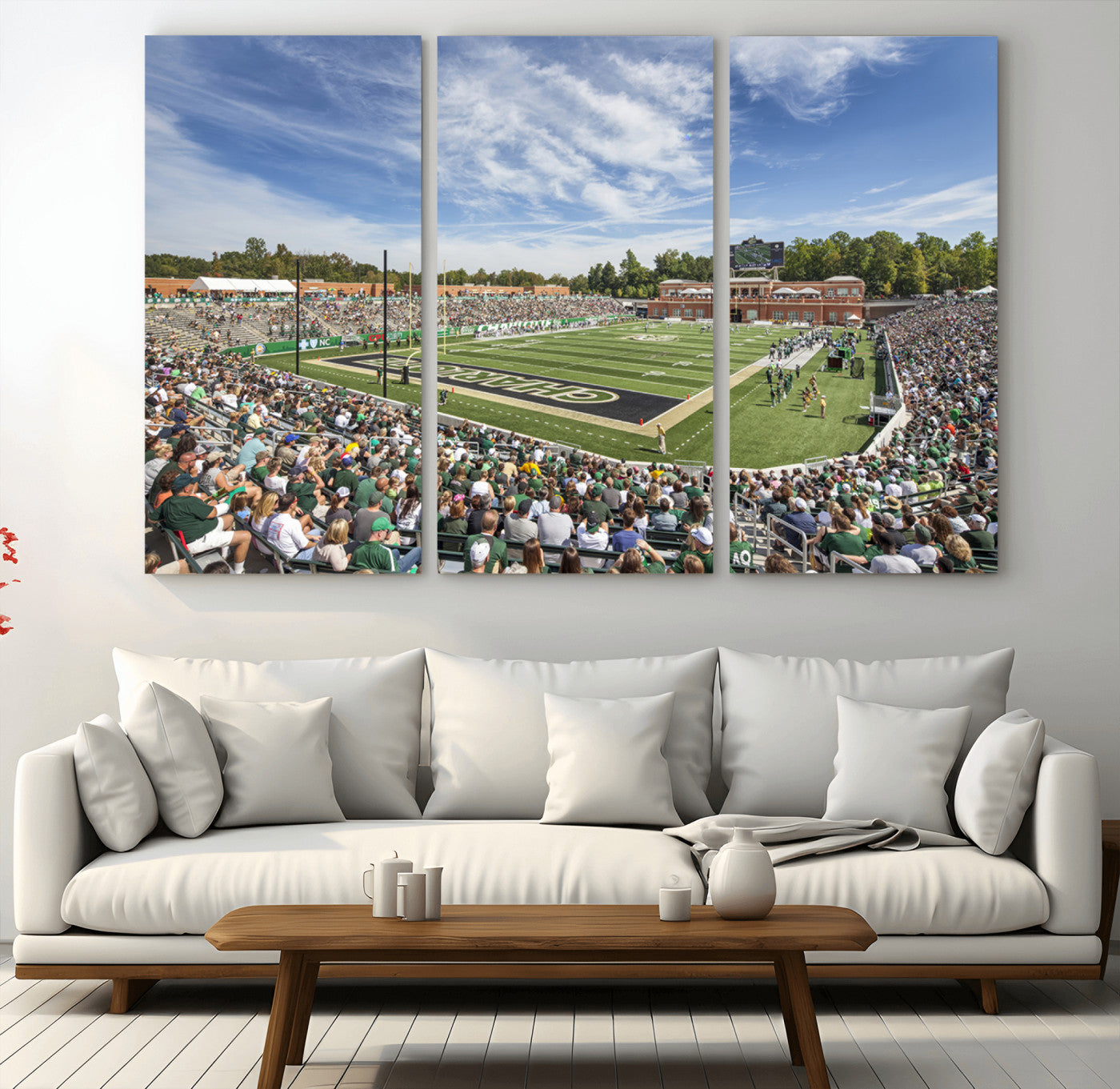67799-MGV-CV-36X24-University of Charlotte 49ers Football Team Print - Charlotte Jerry Richardson Stadium Canvas Print