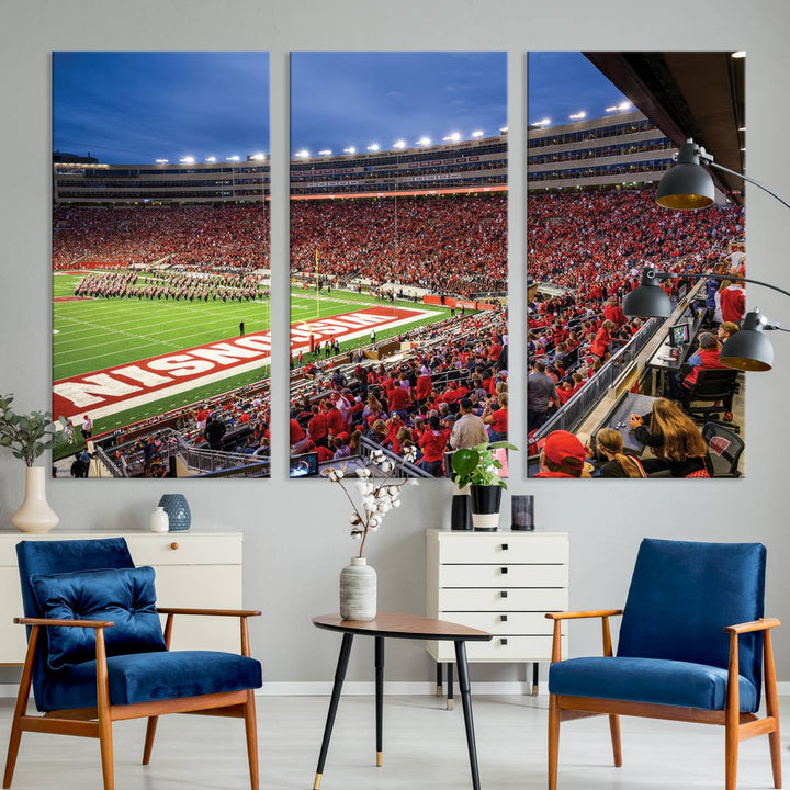 Wisconsin Badgers Football Team Print - Madison Camp Randall Stadium Wall Art Canvas Print