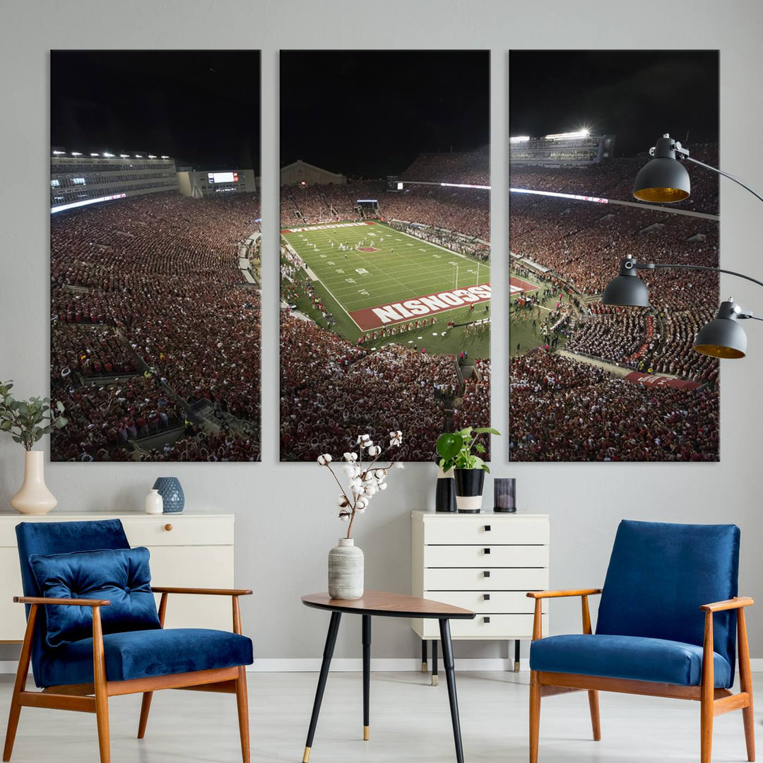 Wisconsin Badgers Football Team Print - Madison Camp Randall Stadium Wall Art Canvas Print