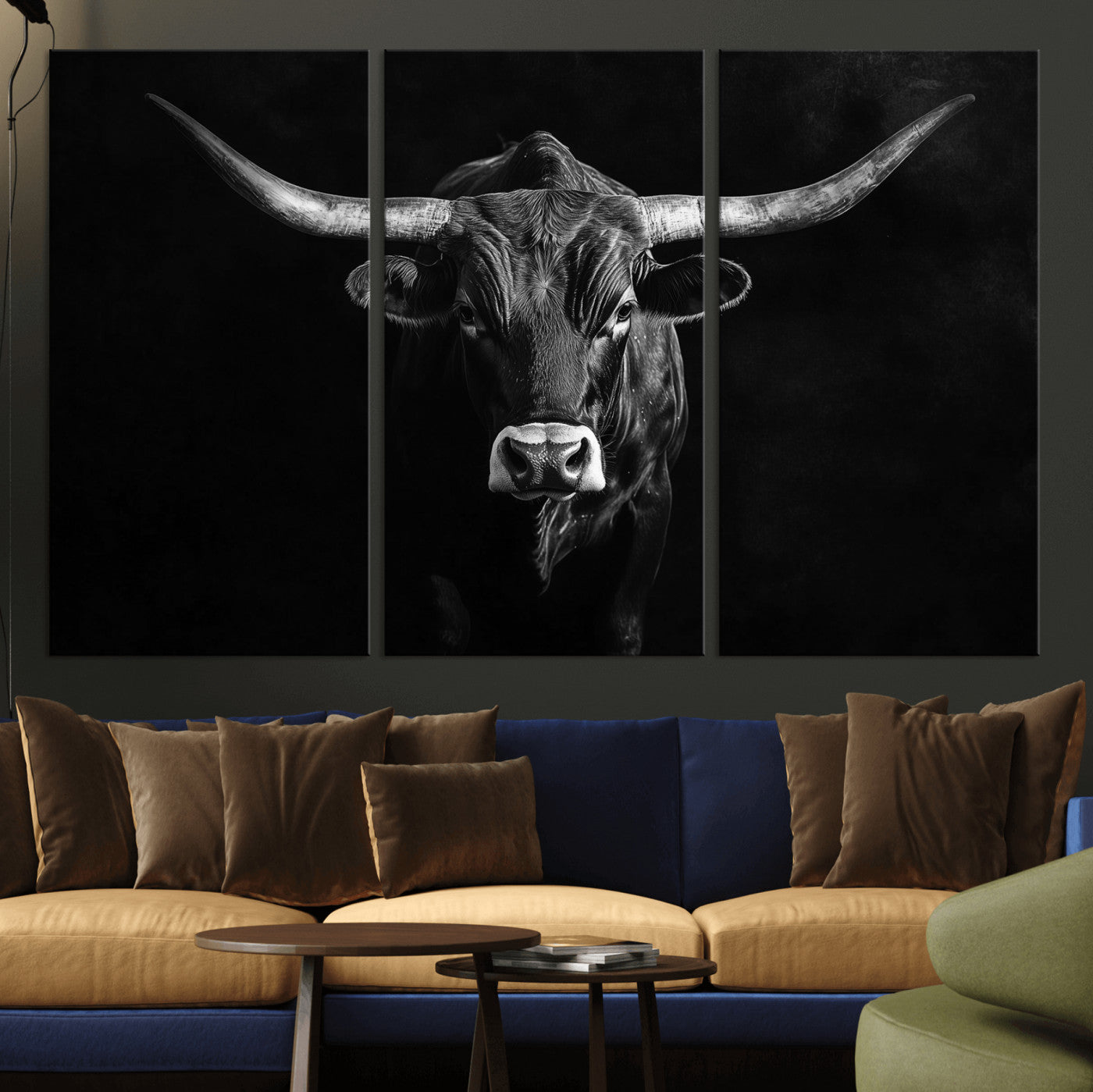 42077175-MGV-CV-36X24-Texas Longhorn Wall Art Canvas Print – Framed Monochrome Horned Bull Rustic Western Cattle Artwork for Home, Office
