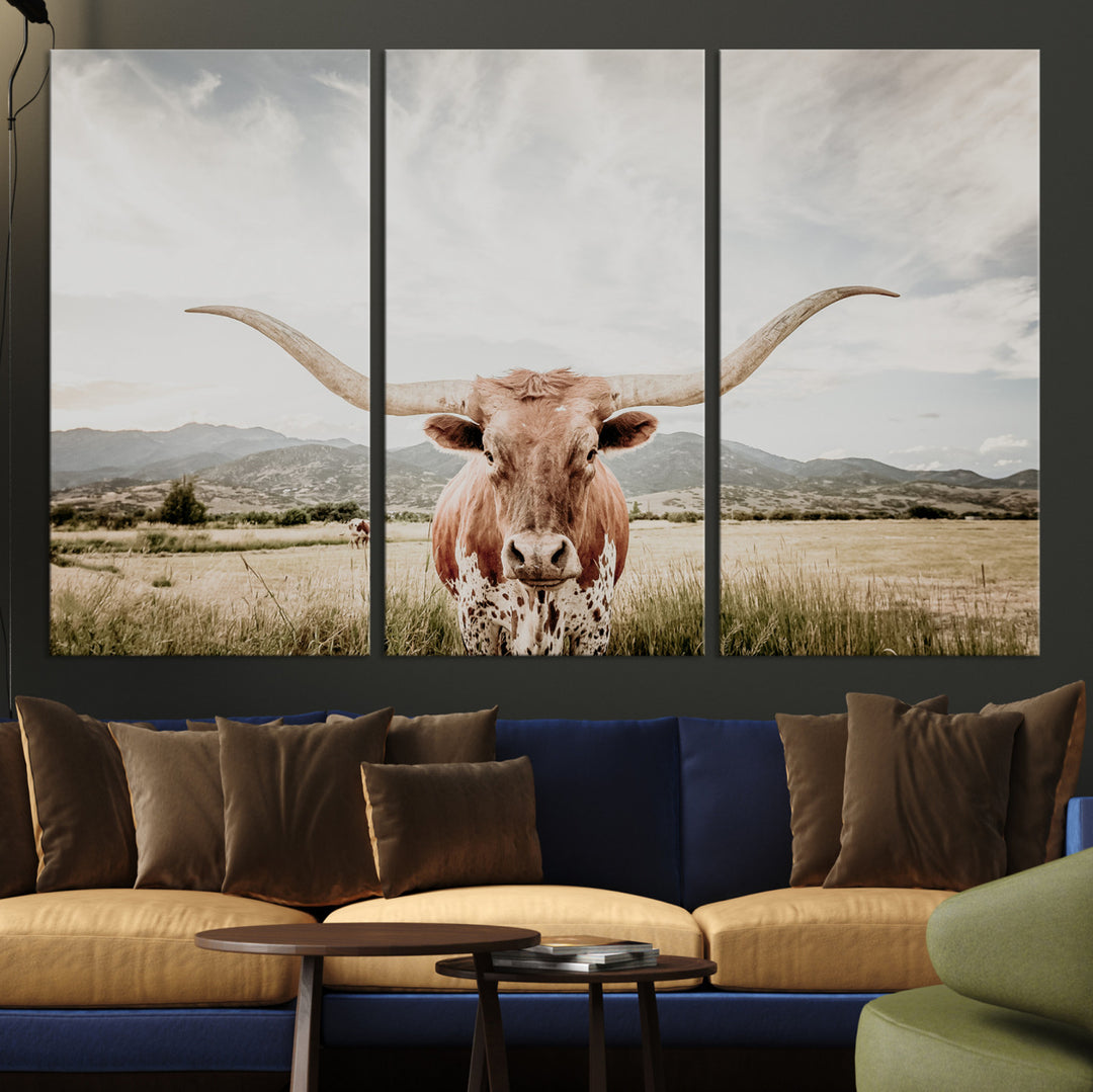 Texas Longhorn Wall Art Canvas Print, Western Cow Print, Framed Rustic Farmhouse Art Print, Large Ranch Decor Printing Perfect for Farmhouse Decor