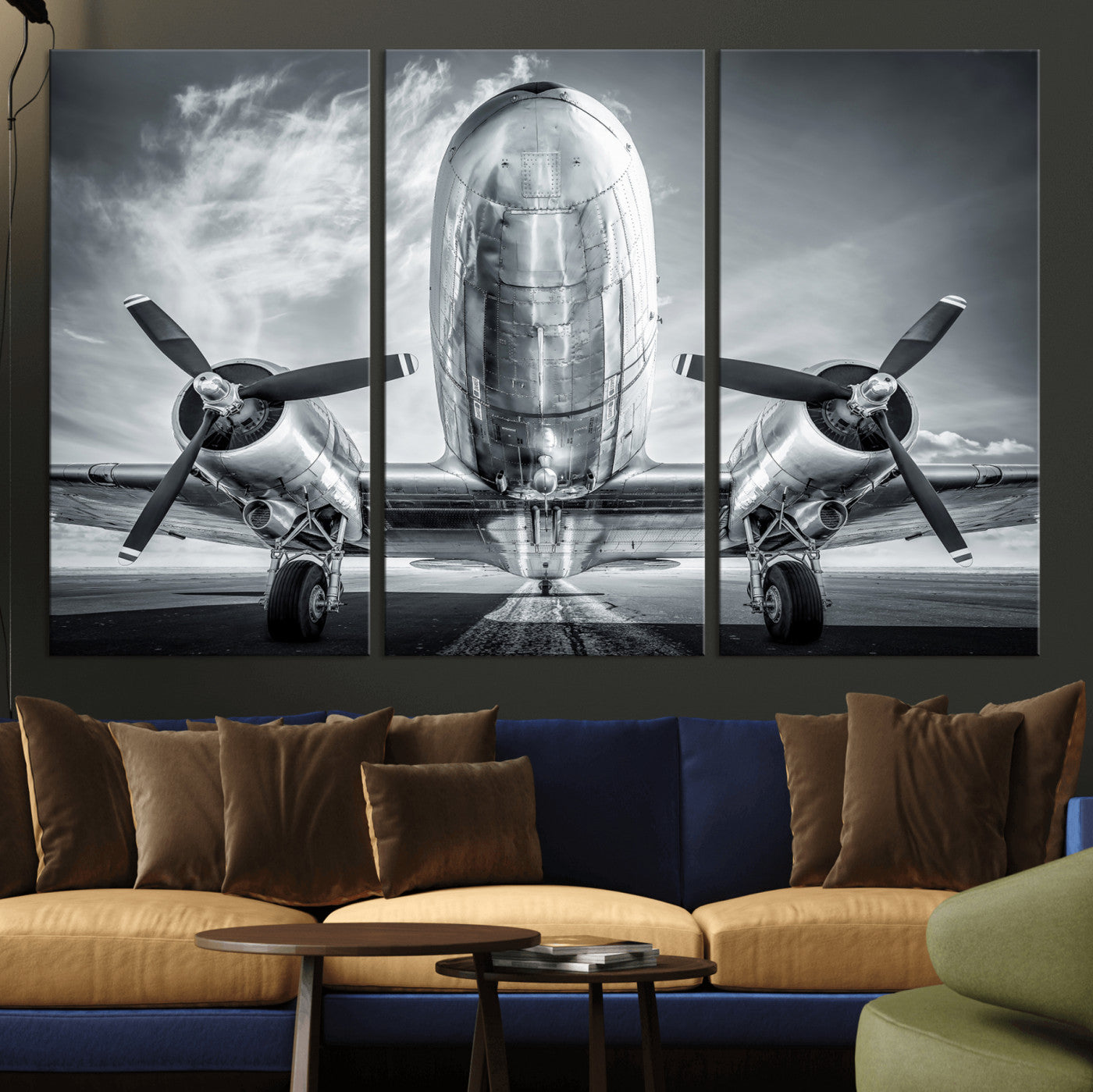 59729636-MGV-CV-36X24 - Vintage Propeller Plane Wall Art Canvas Print, Black and White Airplane Engine Close Up Framed Aviation Artwork for Pilot Office Hangar Decor
