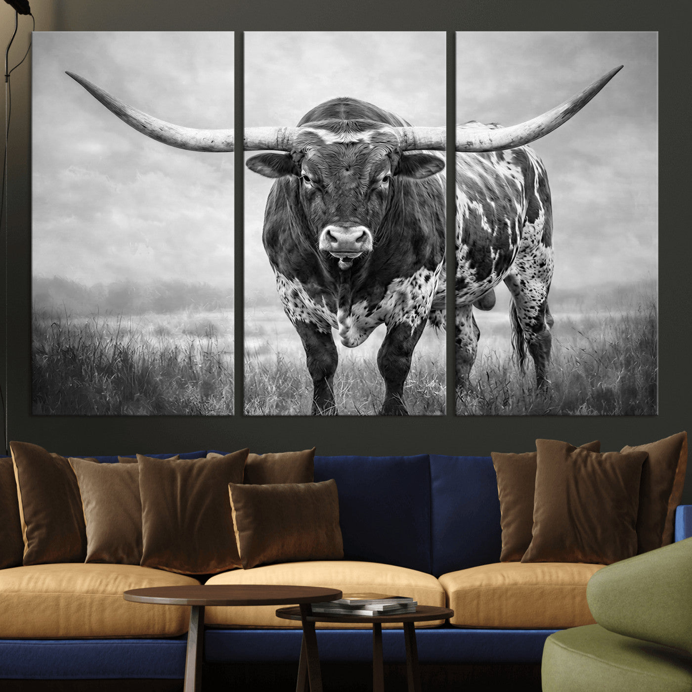 11121585-MGV-CV-36X24 - Texas Bull Wall Art Canvas Print for Farmhouse Restaurant Wall Decor