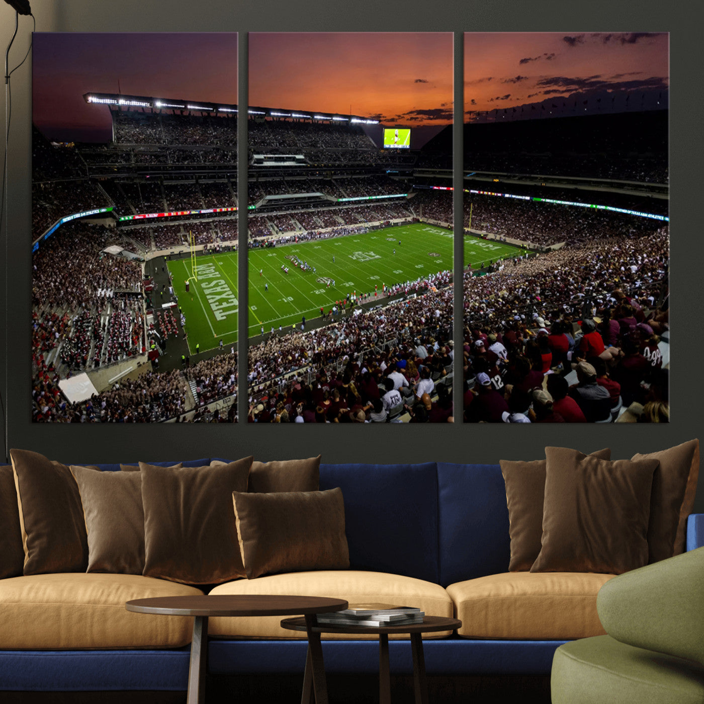 MGV-CV-48X32-3P - Texas A&M University Aggies Football Team Print - College Station Kyle Field Stadium Wall Art Canvas