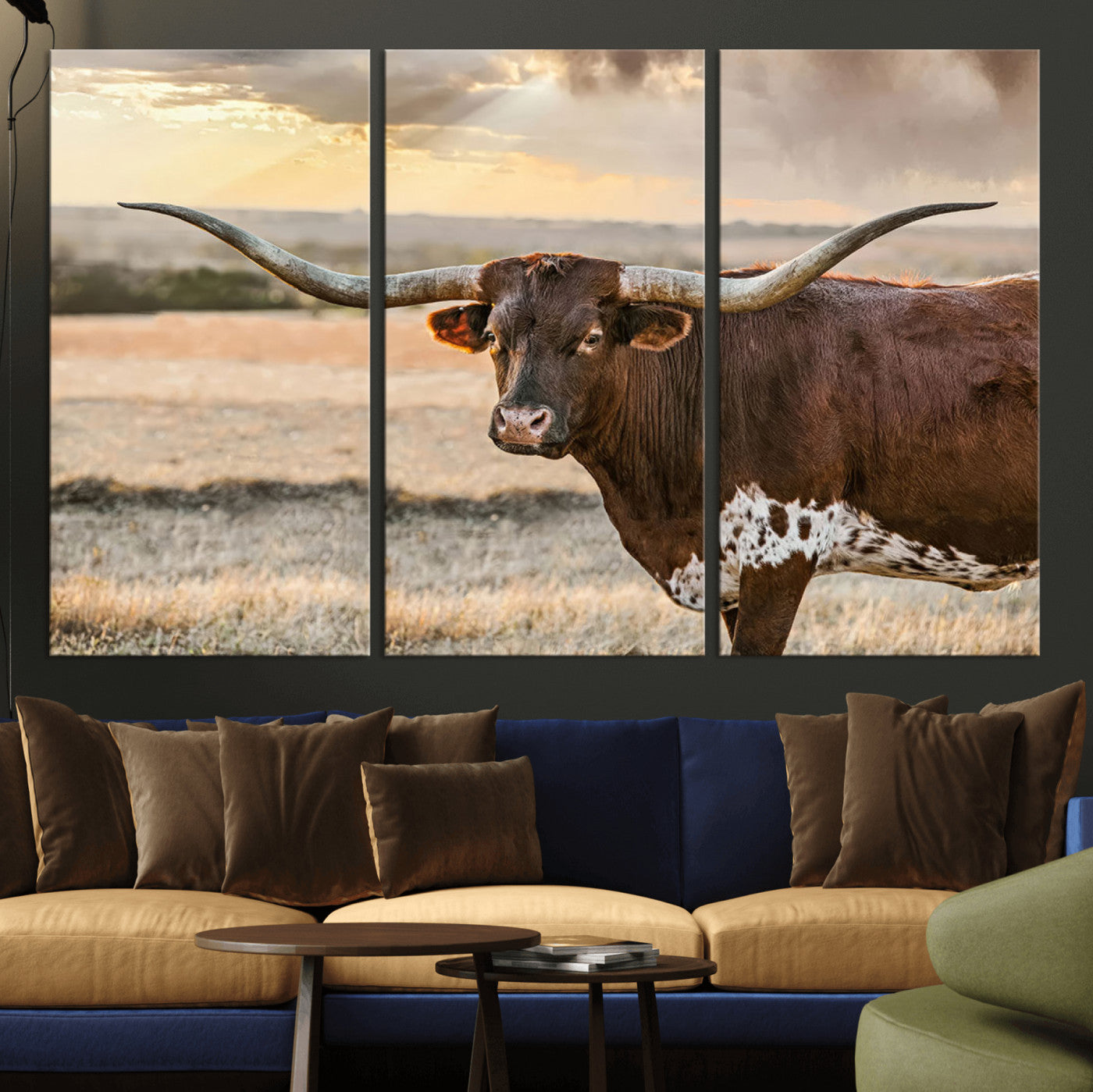 MGV-CV-48X32-3P - Texas Longhorn Wall Art Canvas Print, Rustic Ranch Decor, Majestic Western Longhorn Cattle