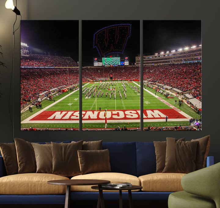 Wisconsin Badgers Football Team Print - Madison Camp Randall Stadium Wall Art Canvas Print