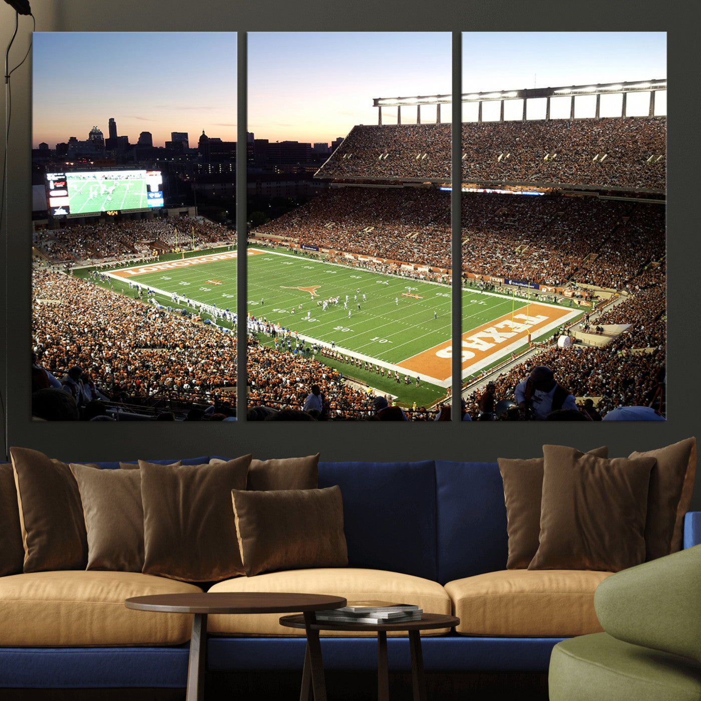 MGV-CV-48X32-3P - Darrell K Royal-Texas Memorial Stadium Canvas Wall Art - Texas Longhorns Football Match