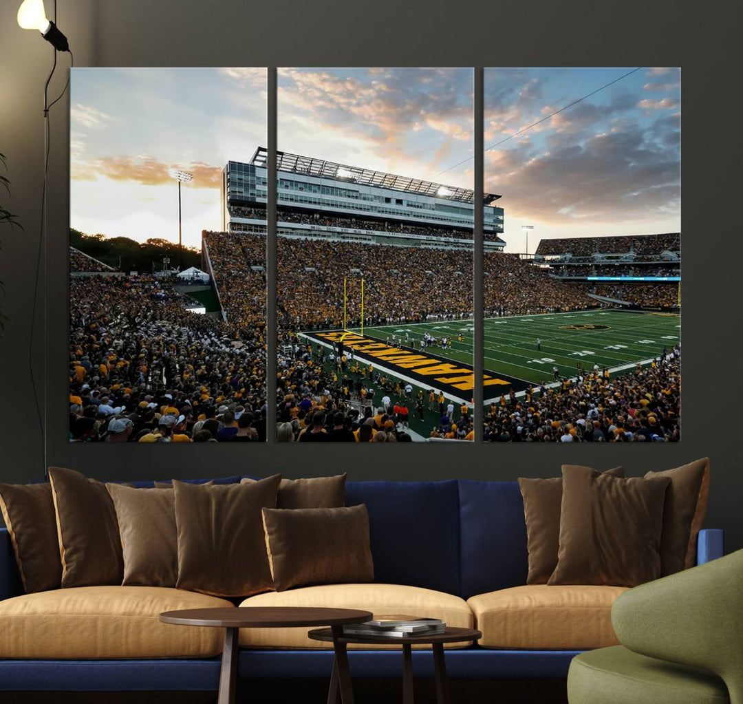 Iowa University Hawkeyes Football Team Print - Iowa City Kinnick Stadium Wall Art Canvas Print