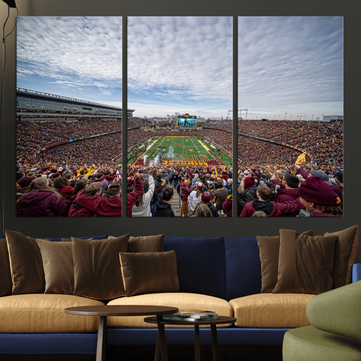 MGV-CV-48X32-3P - University of Minnesota Golden Gophers Football Team Print - Minneapolis Huntington Bank Stadium Art