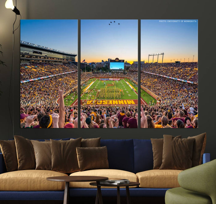 University of Minnesota Golden Gophers Football Team Print - Minneapolis Huntington Bank Stadium Wall Art Canvas Print