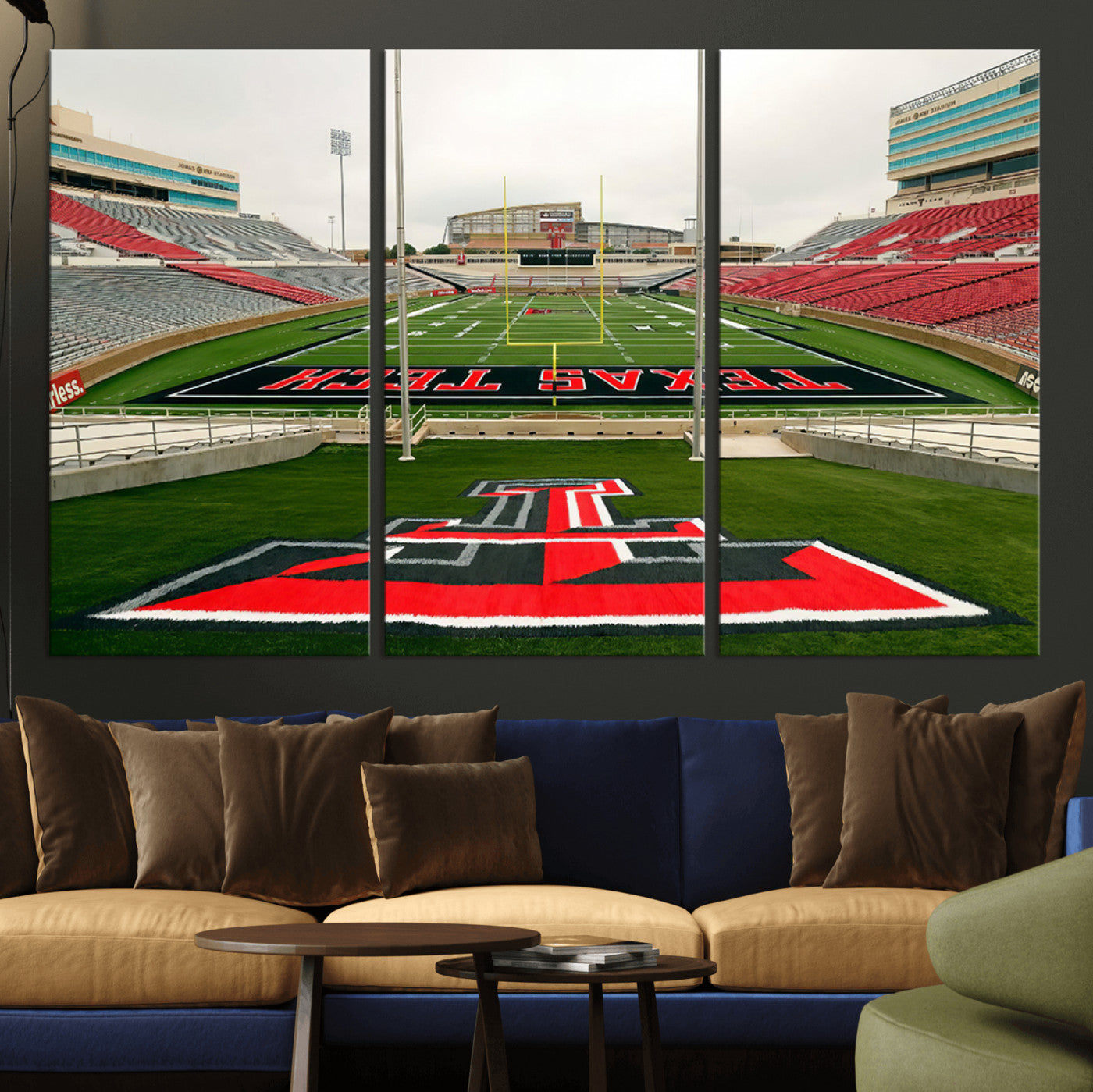 43169-MGV-CV-36X24-Texas Tech Red Raiders Football Team Print - Lubbock Jones AT&T Stadium Wall Art Canvas Print