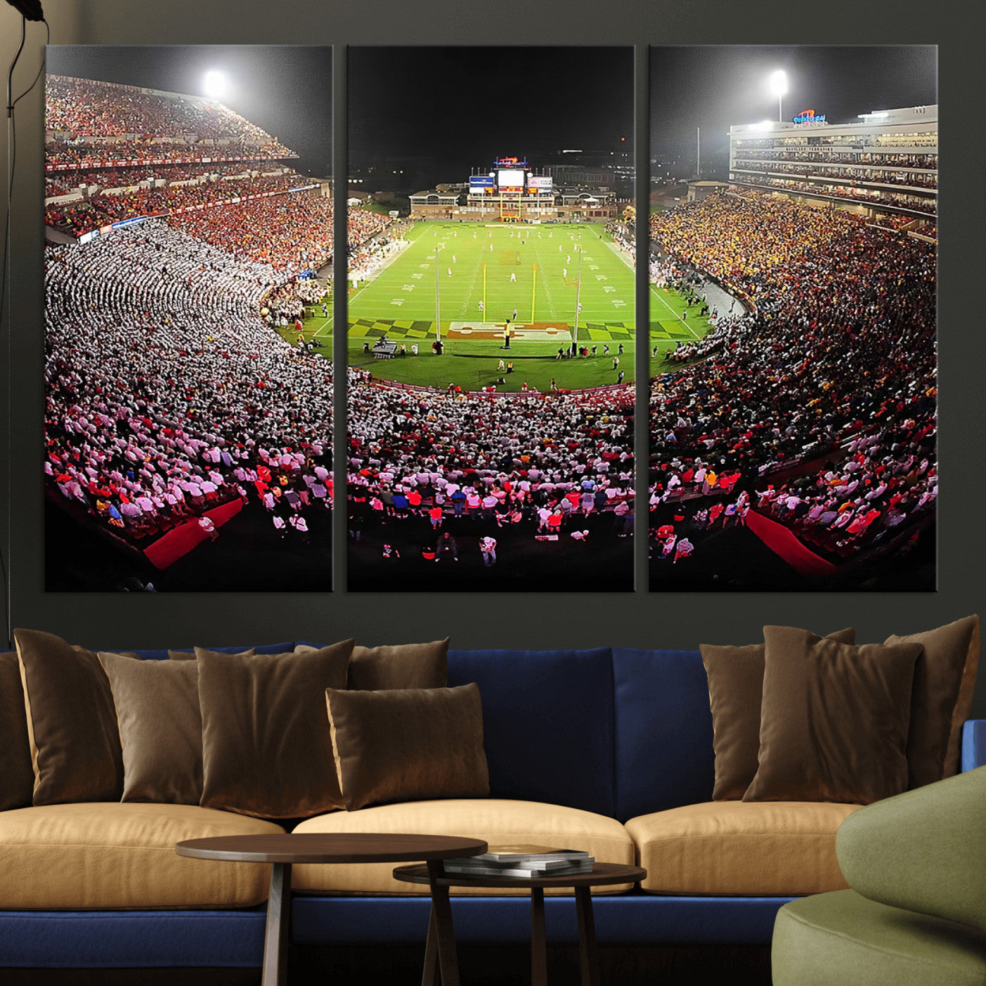 MGV-CV-48X32-3P - University of Maryland Terrapins Football Team Print - College Park SECU Stadium Wall Art Canvas