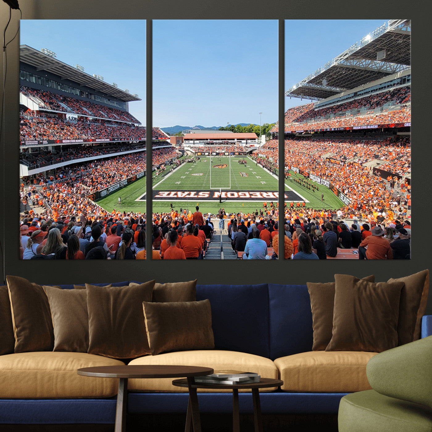 35211-MGV-CV-36X24-Oregon State Beavers Football Team Print - Corvallis Reser Stadium Wall Art Canvas Print