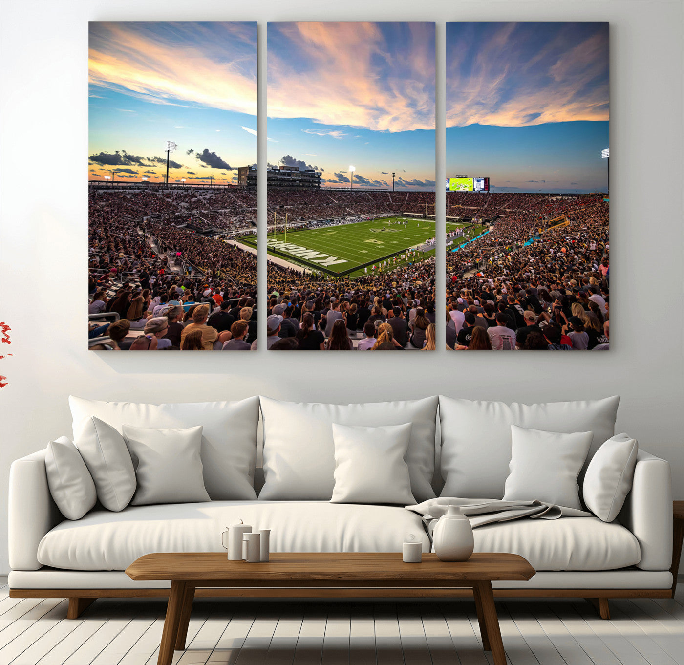 MGV-CV-48X32-3P - UCF Knights Football Team Print - Orlando FBC Mortgage Stadium Wall Art Canvas Print