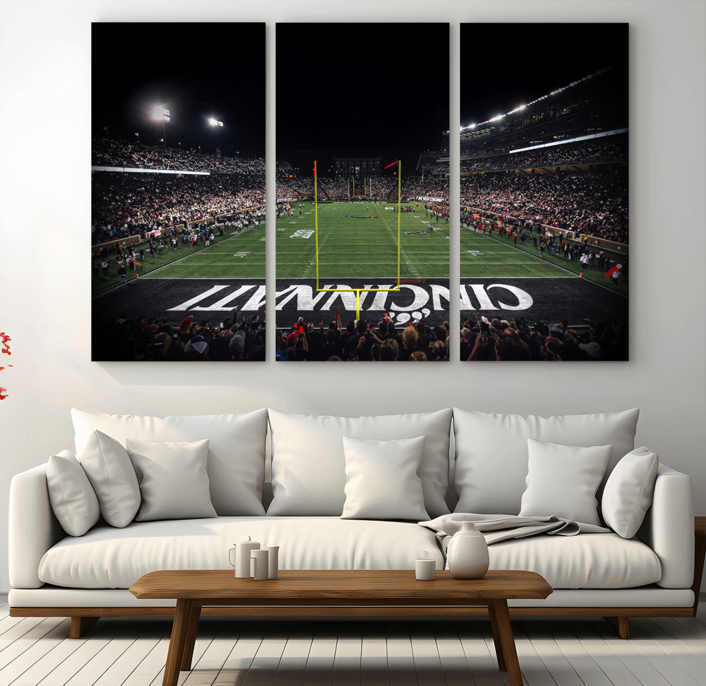 MGV-CV-48X32-3P - Cincinnati Bearcats Football Team Print - Nippert Stadium Wall Art Canvas Print