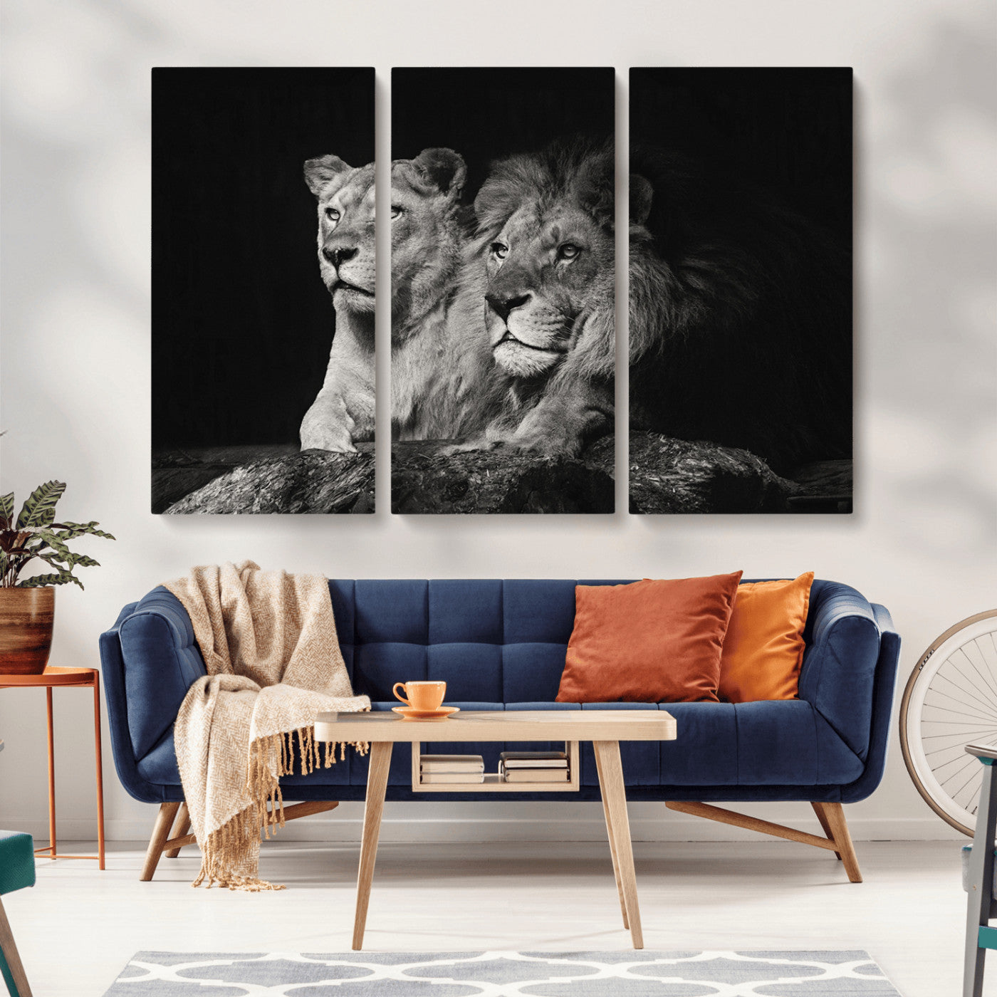 MGV-CV-48X32-3P - Lion Couple Canvas Wall Art Print – Elegant Wildlife Portrait in Black and White Lion Family – Ready to Hang