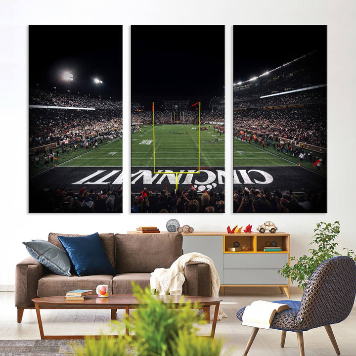 Cincinnati Bearcats Football Team Print - Nippert Stadium Wall Art Canvas Print